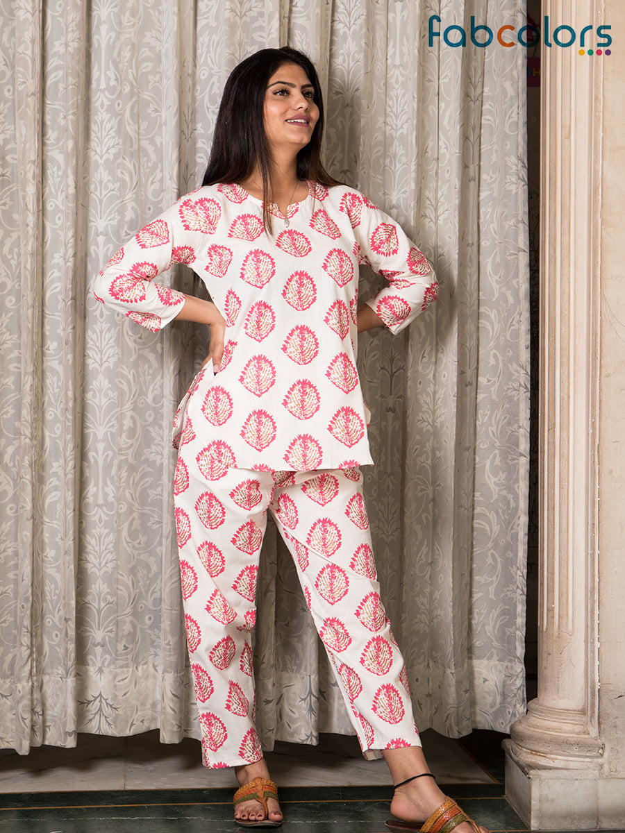 Cotton Women Night Suit White Red Leaf Print