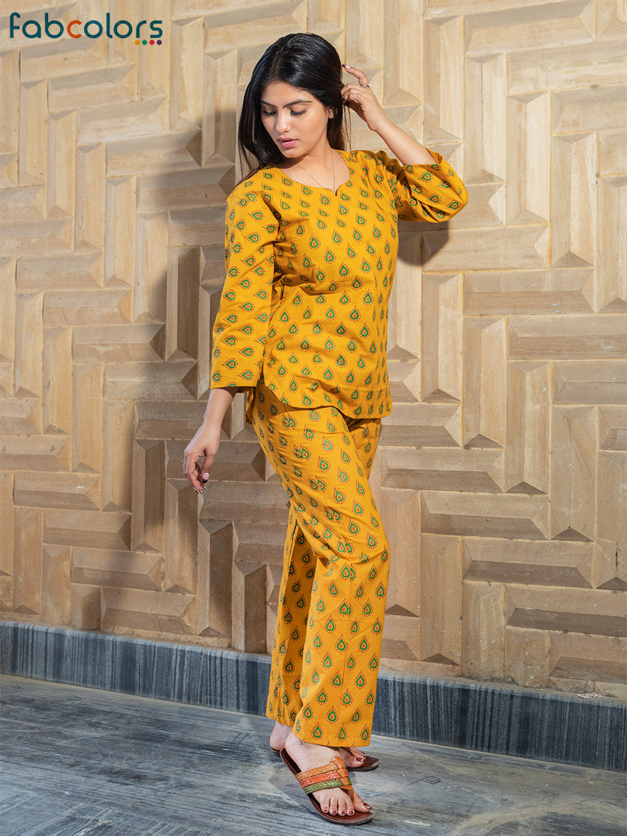 Yellow Cotton Women Night Suit Rajasthani Buta